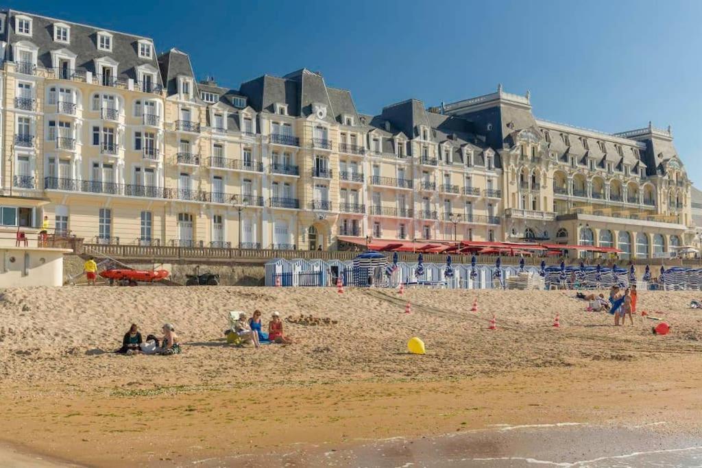 Apartamento Chez Emy & Tom Cabourg Exterior foto